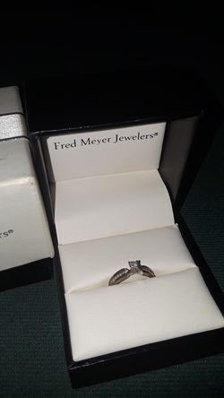 Fred Myers jewelers ladies ring