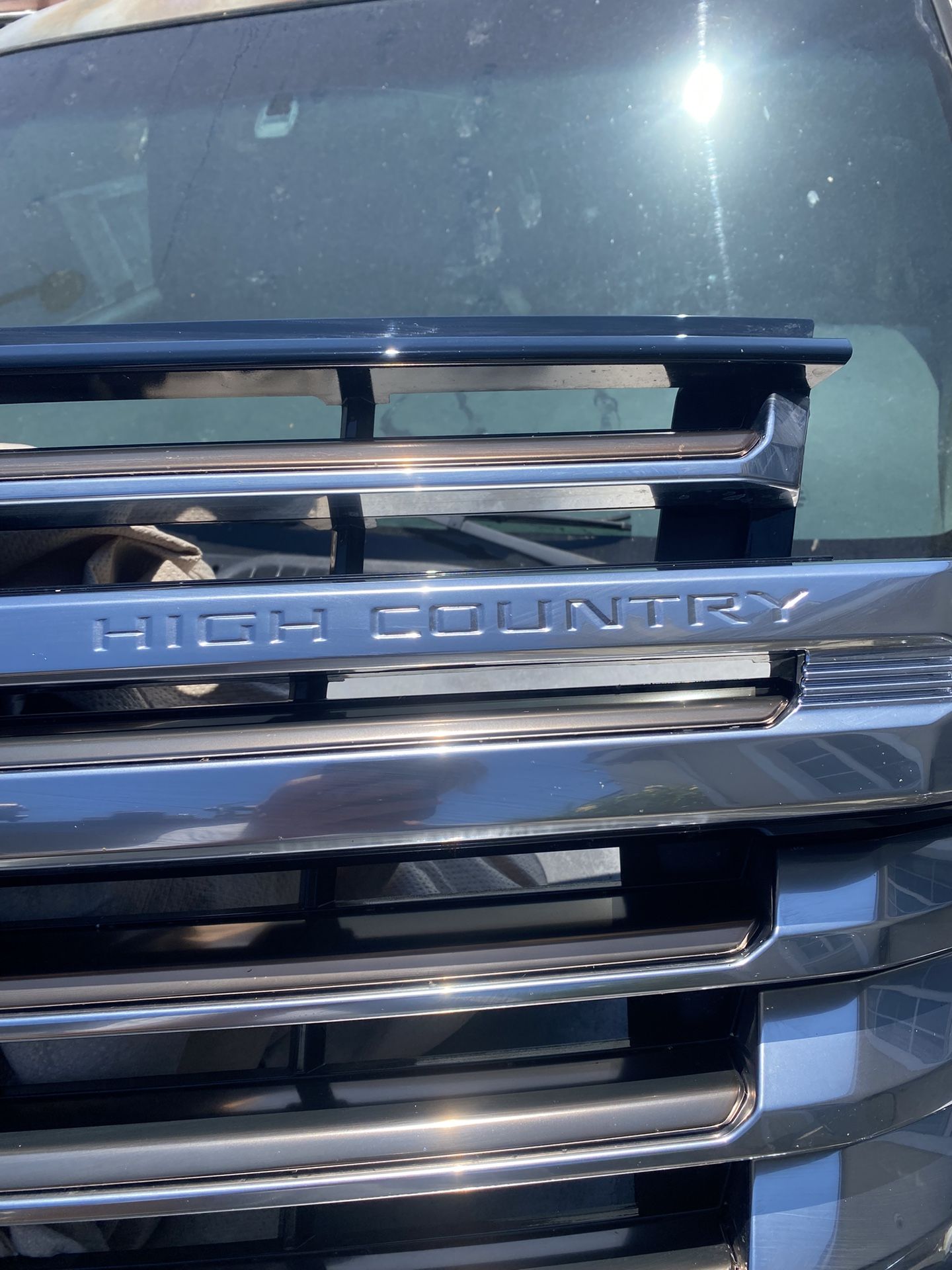 2024 suburban high country Grill