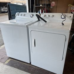 GE Washer And Gas Dryer Set 