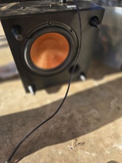 Klipsch 8in Bass Subwoolfer