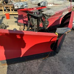Western V Plow 9’6 Like New 