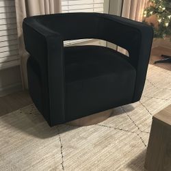 Black Velvet Swivel Chair 