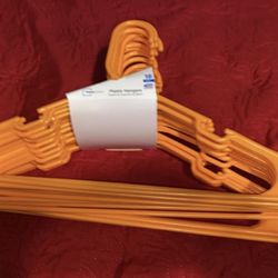 Mainstays Clothing Hangers, 18 Pack, Scoreboard orange, Durable Plastic 