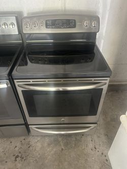 GE Stove 