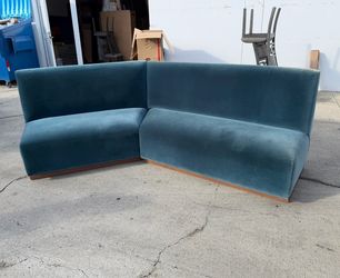 Custom Turquoise Small Sectional ! SOLID WOOD FRAME! Heavy duty!
