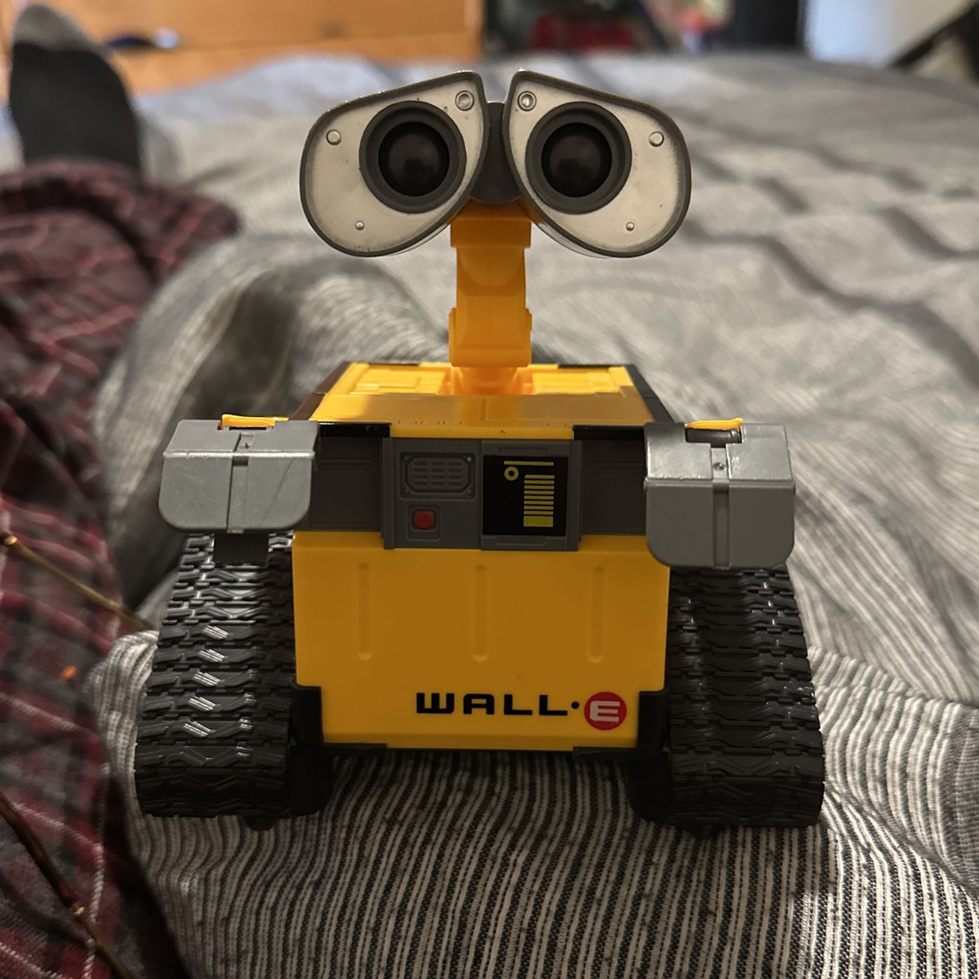 Wall•E Collectible