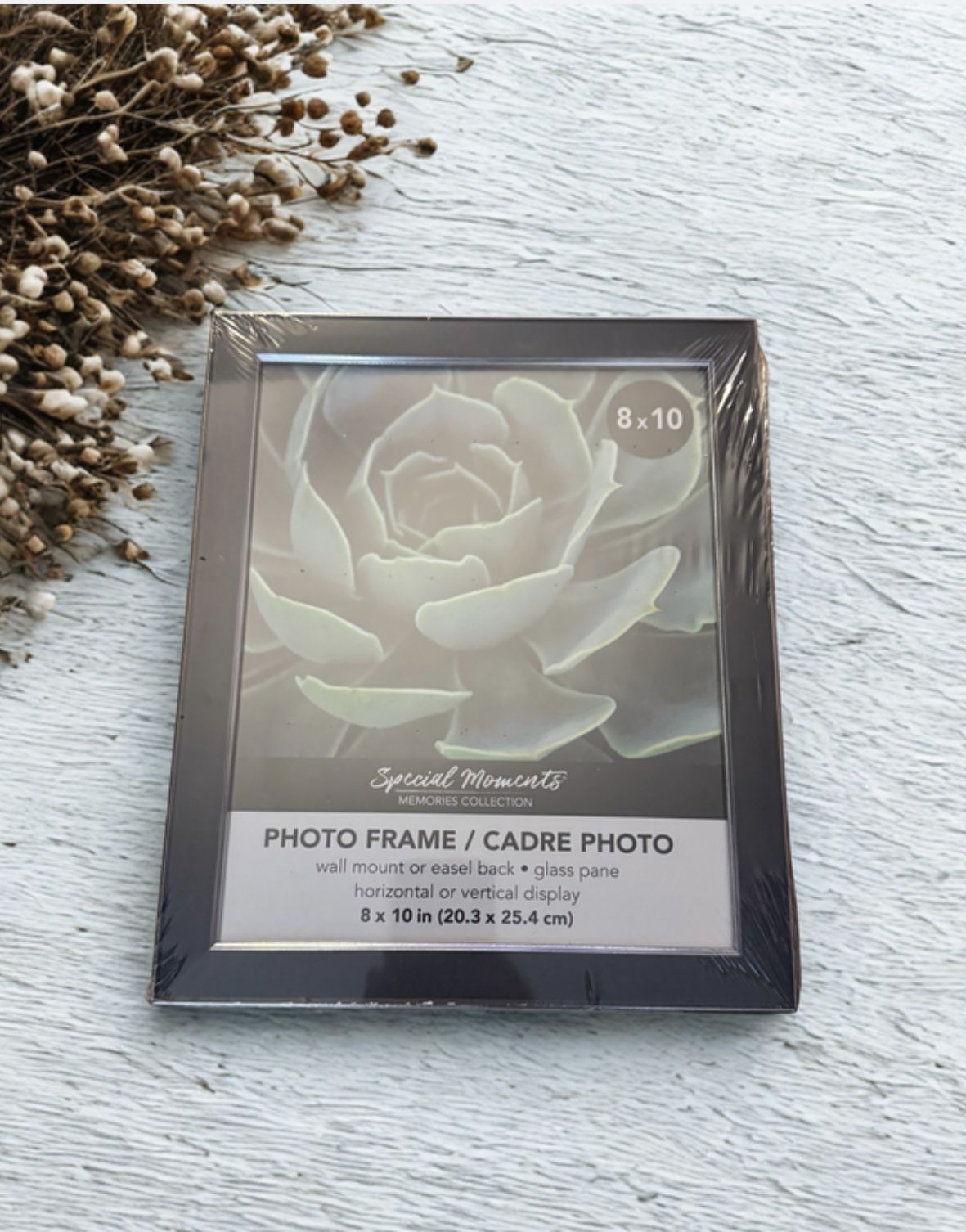 NWT Black Plastic Photo Frame 8” x 10”