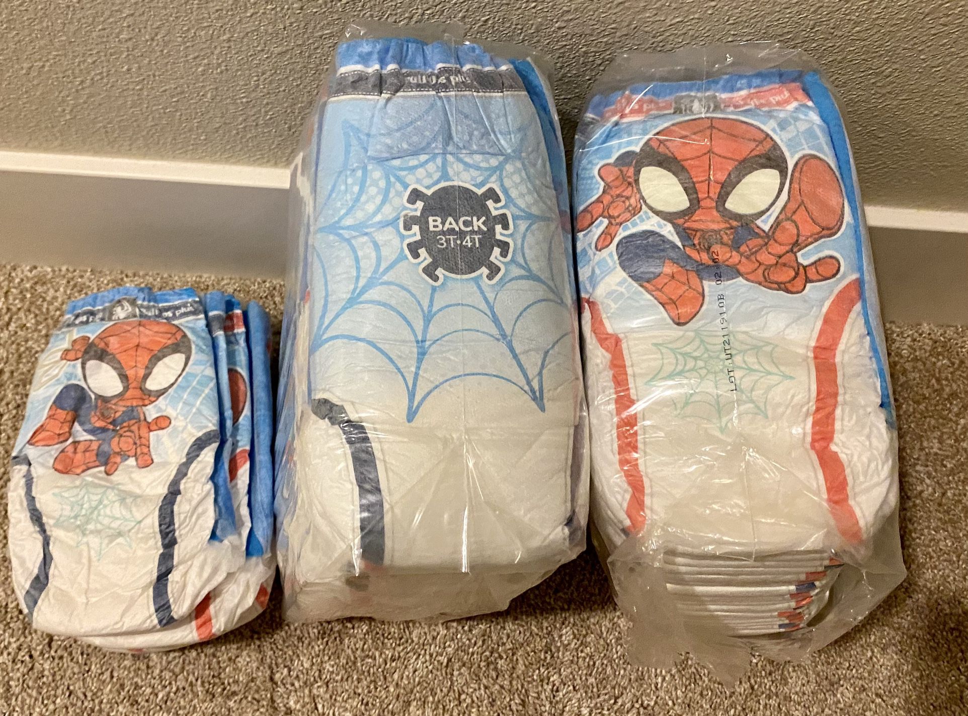 60 New Huggies Pull Ups Plus Size 3T - 4T Spider-Man Theme for