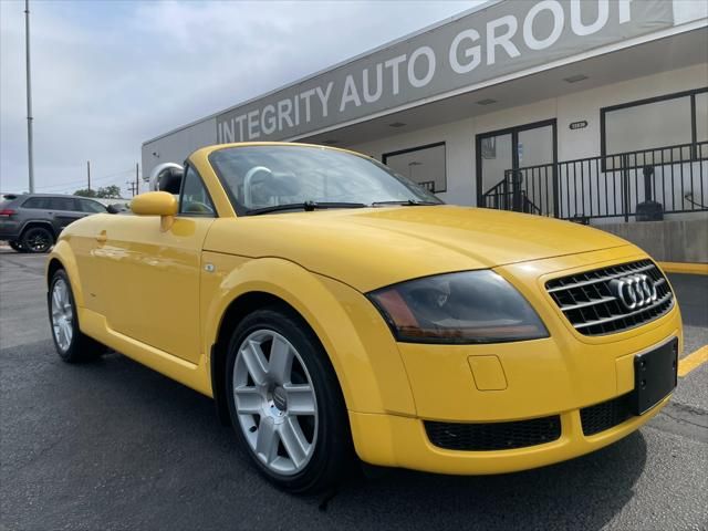 2004 Audi TT