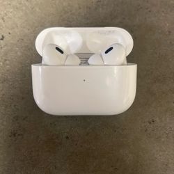 Apple AirPods Pro (2nd Generation)