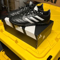 Adidas Goletto Soccer Tennis Size 4 