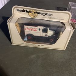 NOS Coca~Cola 1912 Ford Model T Truck. Models Of Yesteryear