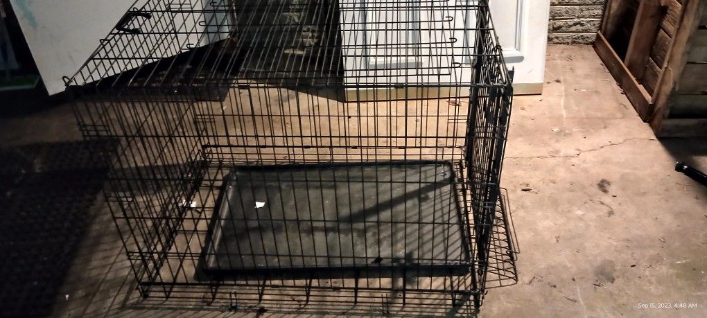XXL Dog Cage With Divider