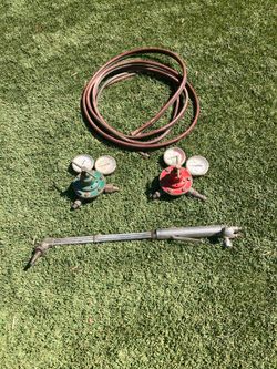 Cutting torch, gas & oxygen gauges and hose