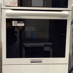 FRIGIDAIRE Scratch & Dent 24” Single Electric Wall Oven