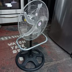 Zoom  High Velocity 3-speed Oscillating Fan 