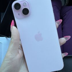 iPhone 15 Plus Pink