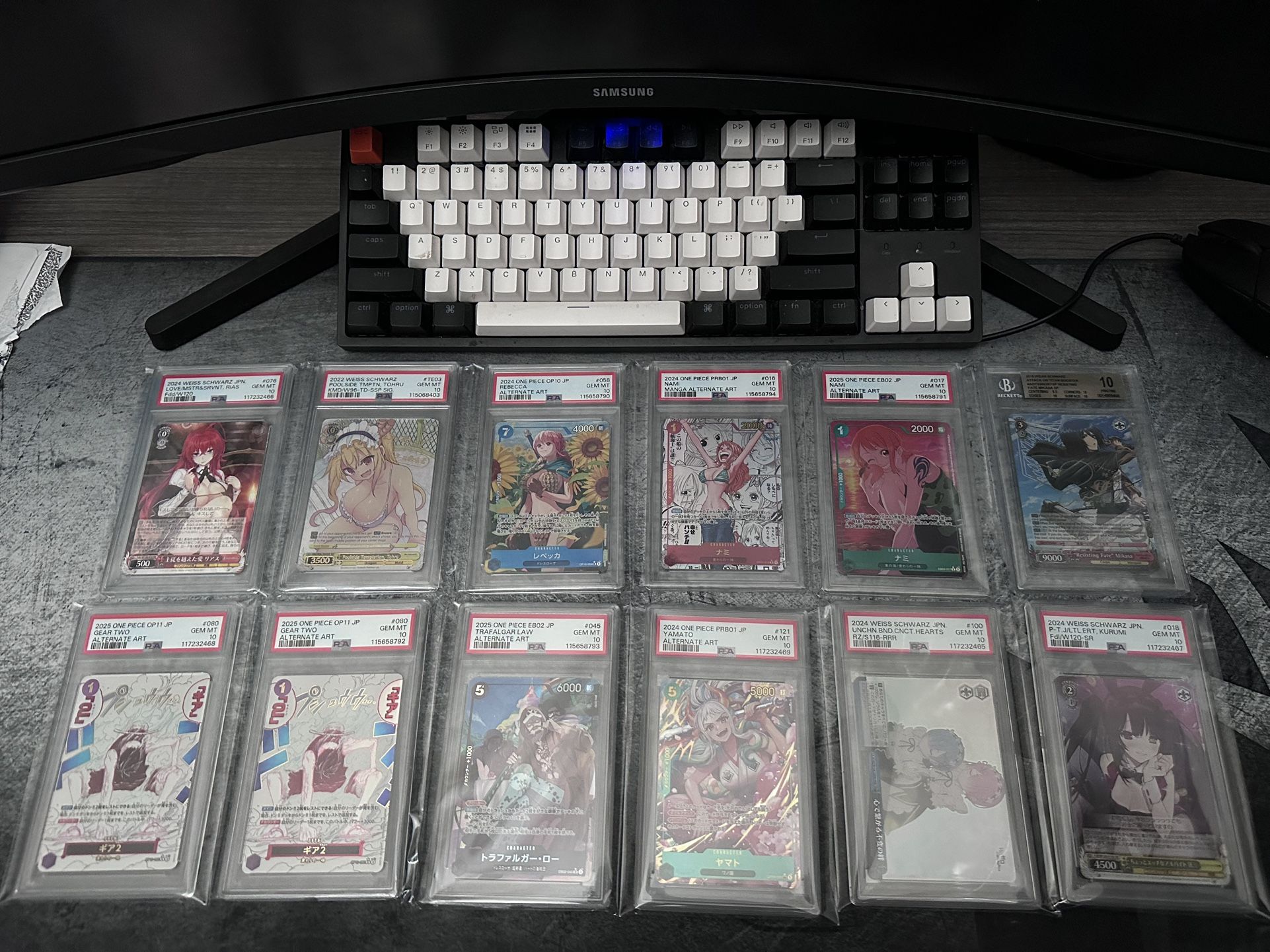 One Piece + Weiss Schwarz Graded Cards