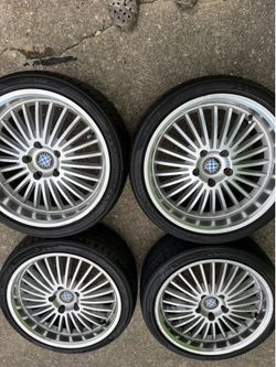 Four 18 inch BEYERN WHEELS (225/40ZR18 tires)