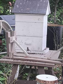 Bee nuc