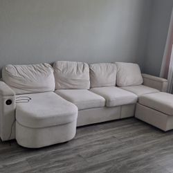 Large U-Shaped Sectional Sofa with USB Charging