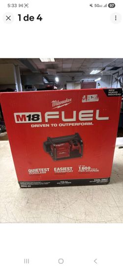 BRAND NEW MILWAUKEE 2840-20 M18 QUIT COMPACT COMPRESOR 2 GALLONS