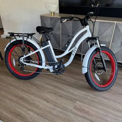 NEW Elux Tahoe GT Only 20 Miles! 2023 - 28” Fat Tire Electric Bike E-Lux + Cooler, Mirror, Extra Light & Bike Lock $3500