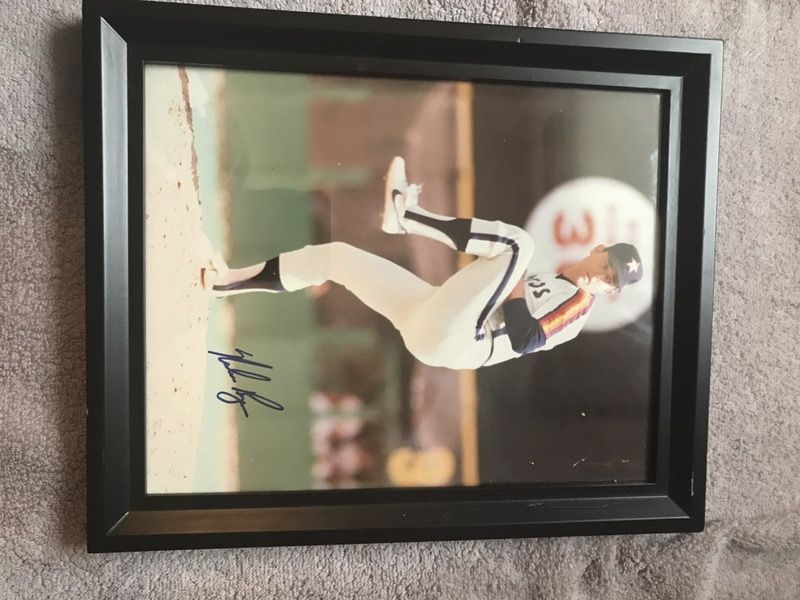 Nolan Ryan signed photo