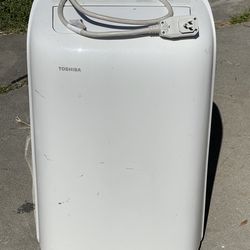 Toshiba portable room A/C