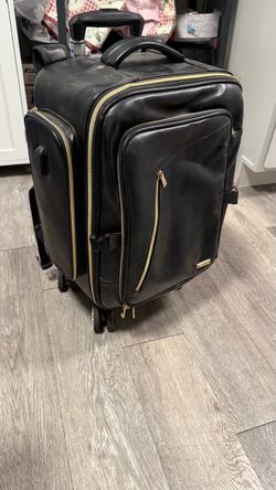 Makeup case