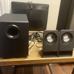 Logitech 2.1 Computer Speaker System w/ Subwoofer