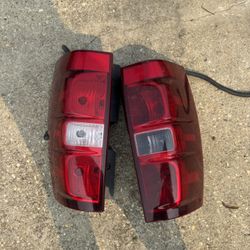 2007-2014 Chevy Suburban Taillights 