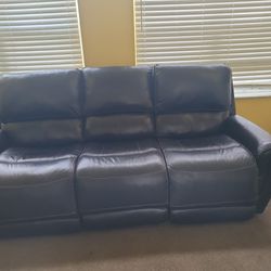 Leather recliner set