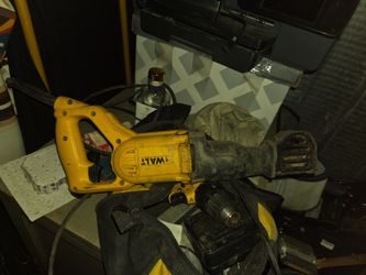 DeWalt Reciprocating Saw