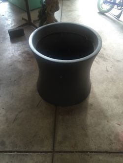 Very large plant vase. Fiberglass or plastic