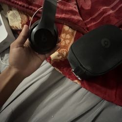 Beats Studio Pro Black