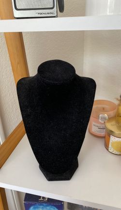 necklace holder / jewelry display