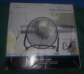Personal desk fan