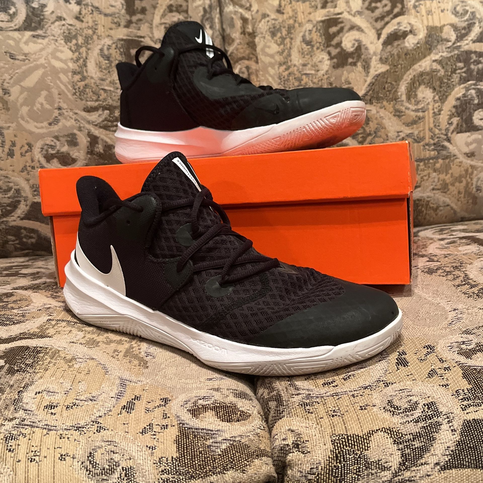 Volleyball Shoes 