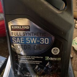 Kirkland Signature 5W-30 Full Synthetic Motor Oil, 5-quart