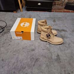 Timberland Boots Size 9.5