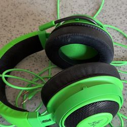 Discontinued Razer Kraken V2 Wired Gaming Headset