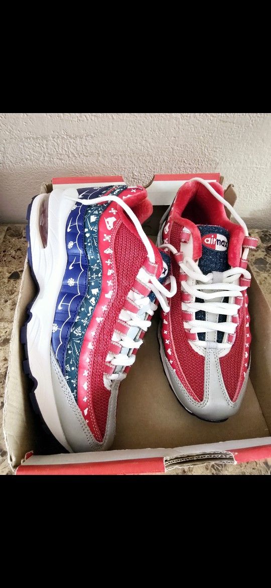 Nike shoes brand new