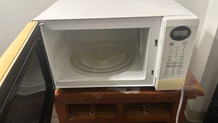 Microwave