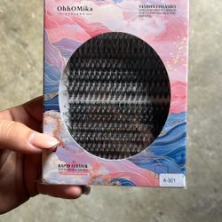 Eyelash Clusters