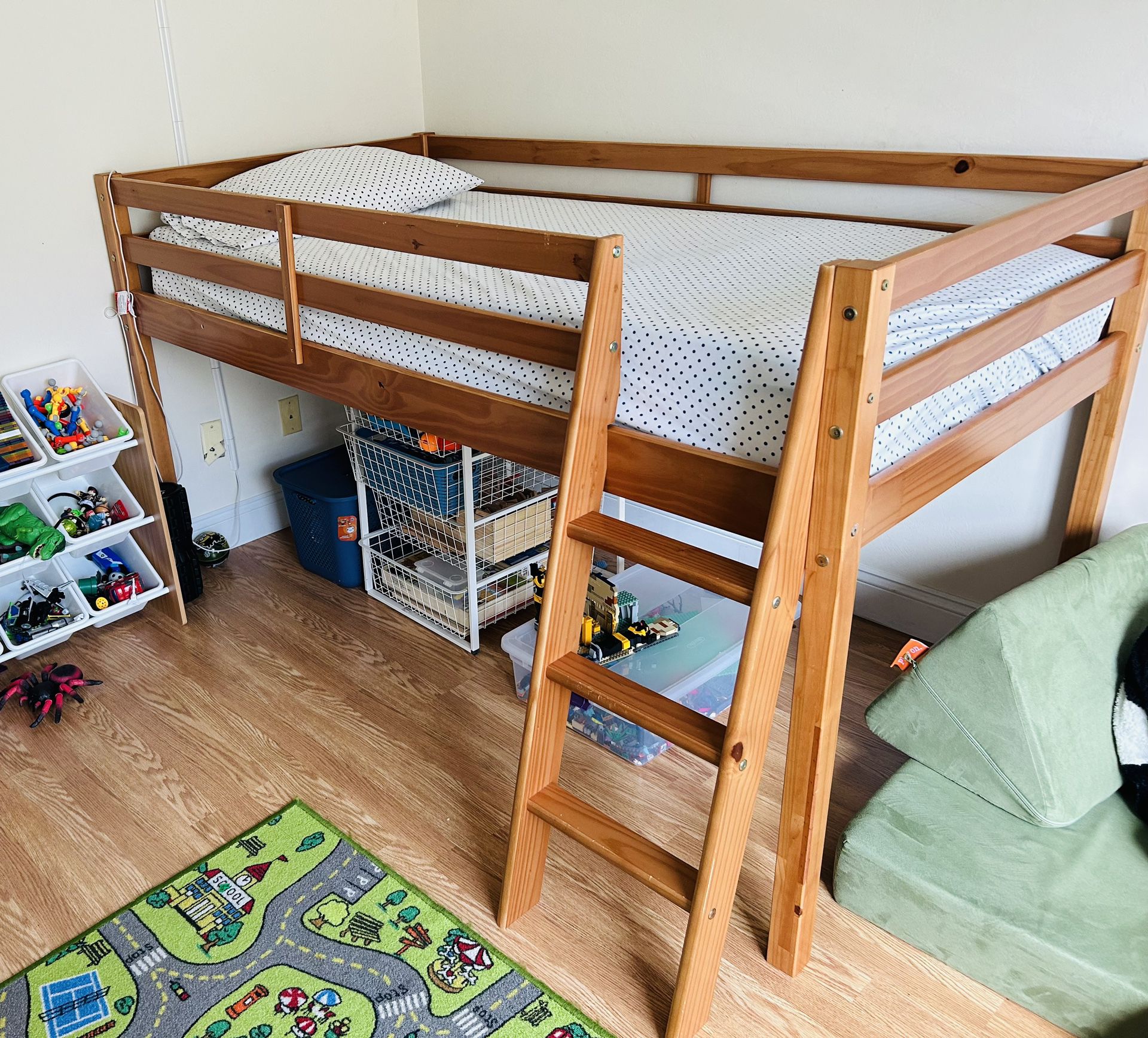 Gladwell Twin Solid Pine Twin Loft Bed
