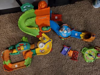 Vtec Go! Go! Smart Animal Zoo Explorer Set
