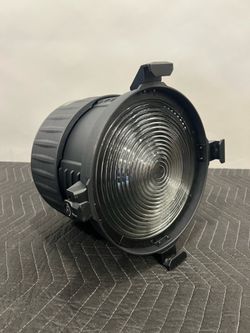 Aputure F10 Fresnel. Great Condition w/ Soft Carrying Case
