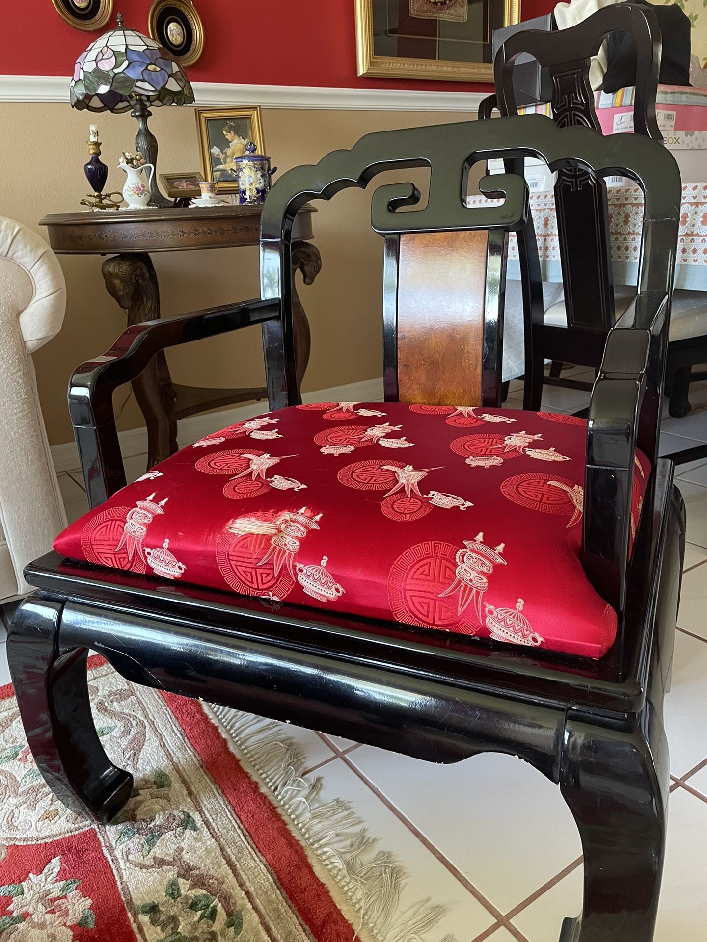 Oriental Chair 