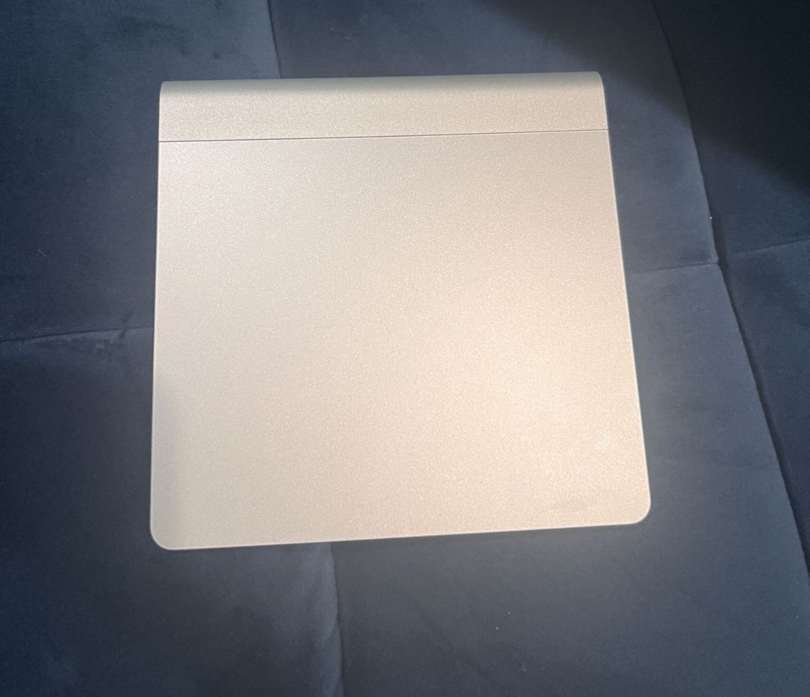 Apple Magic Trackpad 1 Bluetooth Wireless MC380LL/A